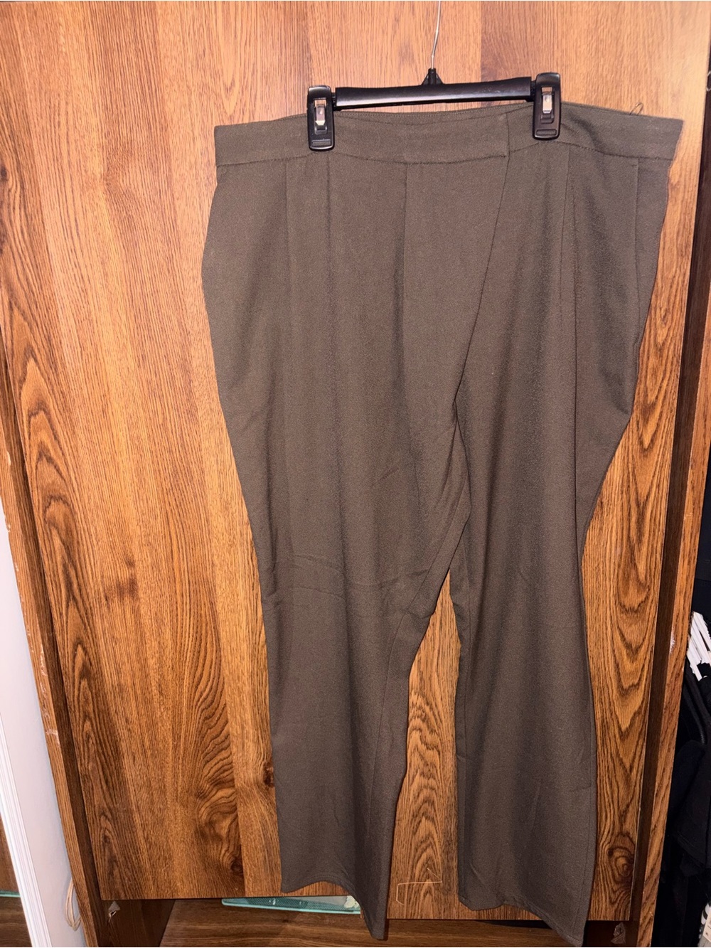 Women’s dress pants